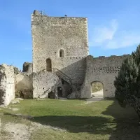 105684 donjon du chateau de 600